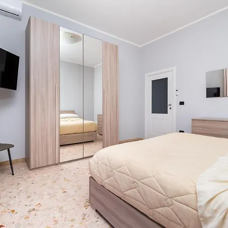 Rosa's House - Close To The Center With Balcony * Sorrento