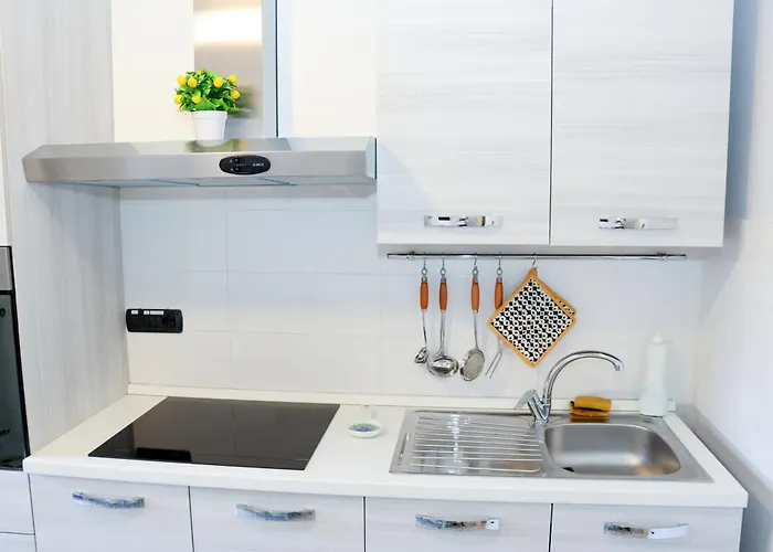 Apartment Rosa's House - Spacious In The Center With Balcony